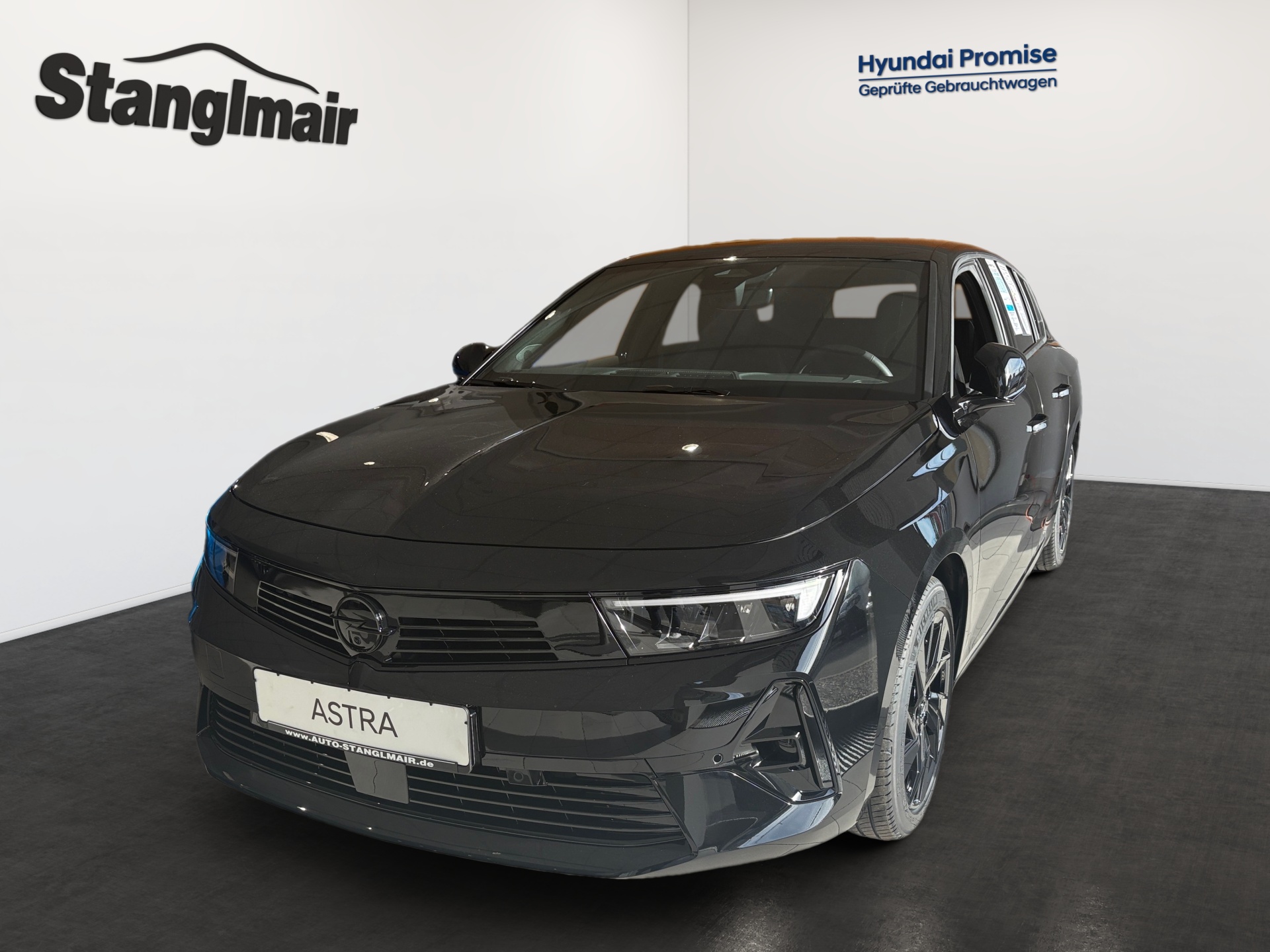 Opel Astra Sports Tourer GS 1.2 Turbo 130PS AHK abnehmbar INKL. WINTERRÄDER