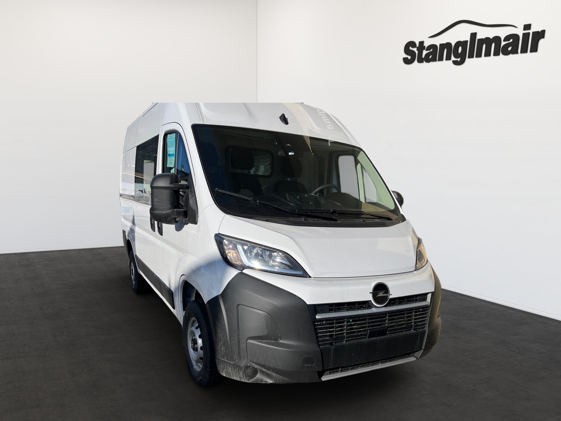Opel Movano Cargo 3,5t L2H2 2.2 Diesel 140PS INKL. WINTERRÄDER
